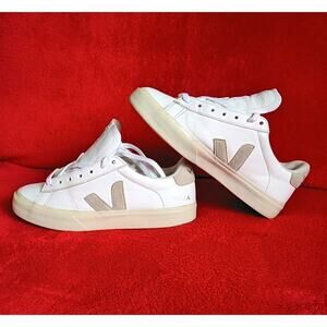 Veja Campo Leather Sneakers Chromefree Sustainable Shoes Women 7 White/Natural